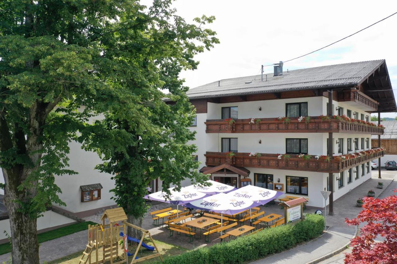 Kirchenwirt Sankt Aegidi Hotel Exterior photo